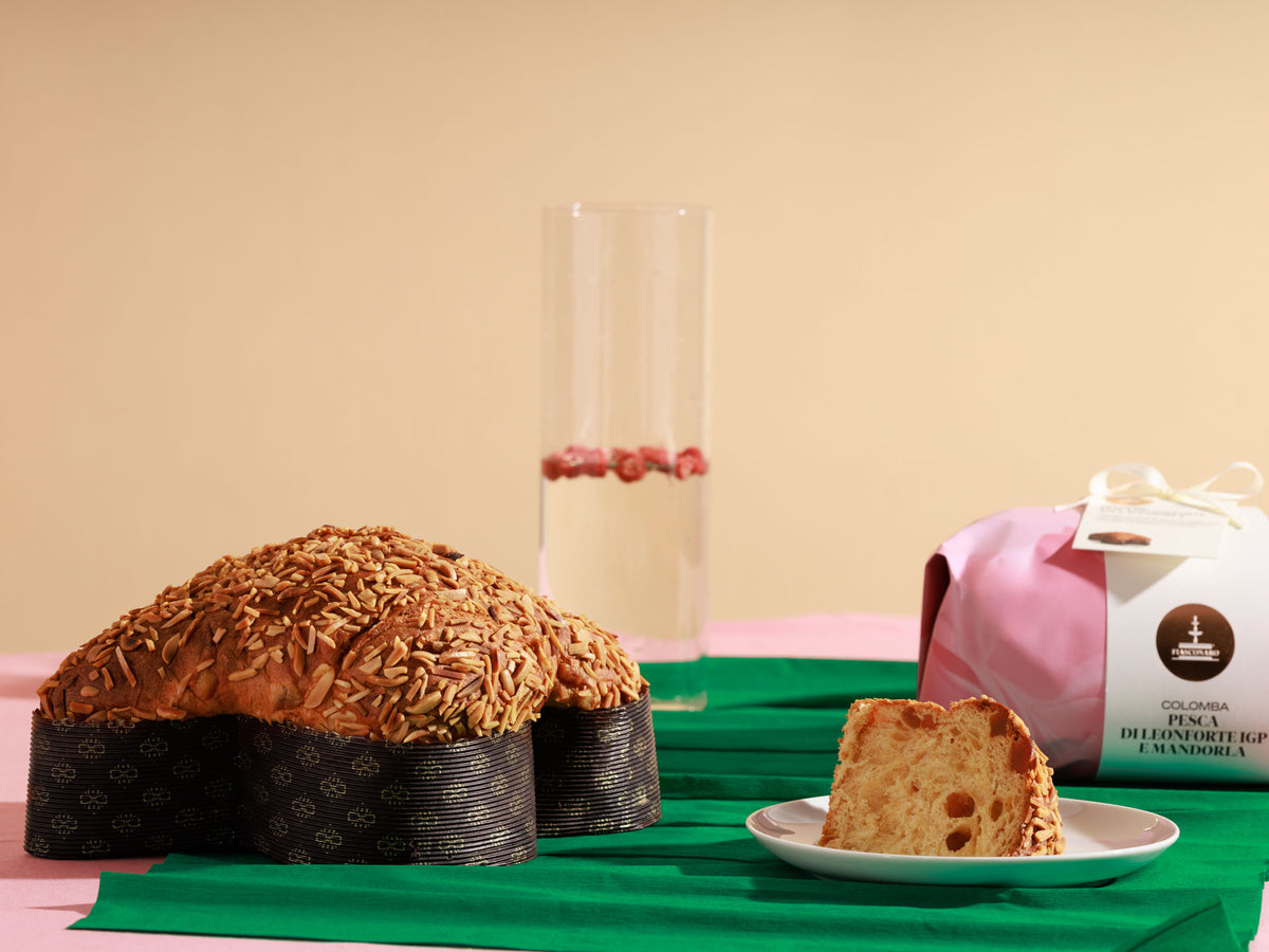 Colomba Artesanal Fiasconaro con MELOCOTÓN y ALMENDRAS 1 kg
